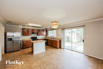 7804 Whitney Ln in Fort Worth, TX - Foto de edificio - Building Photo