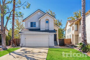 5348 Catanzaro Way in Antioch, CA - Building Photo