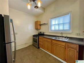 147 S 4th St in Easton, PA - Building Photo - Building Photo