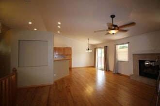 2633 Sunstone Dr in Fort Collins, CO - Building Photo - Building Photo