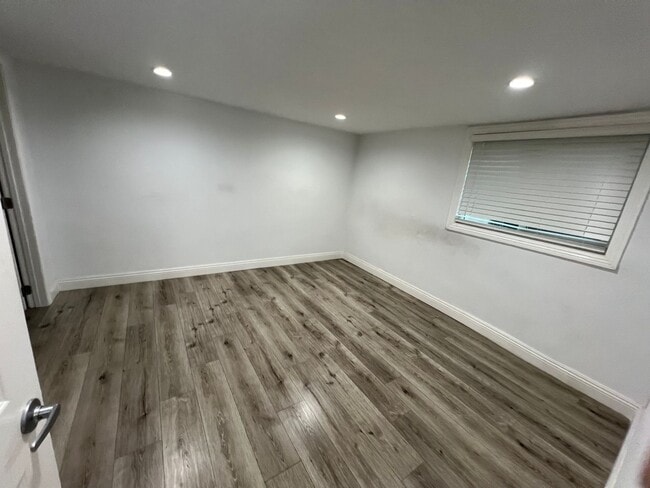 806 N Record Ave in Los Angeles, CA - Building Photo - Building Photo