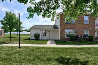 Meadow Glen in Carey, OH - Building Photo - Building Photo