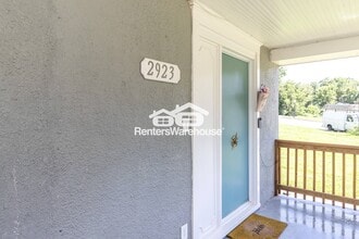 2923 Parkwood Blvd in Kansas City, KS - Building Photo - Building Photo