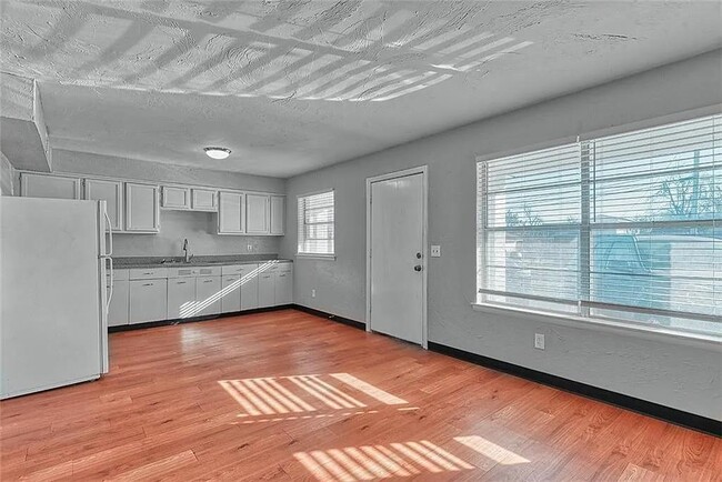 property at 2707 NW 36th St