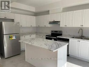 15 MacKenzie St in Southgate, ON - Building Photo - Building Photo