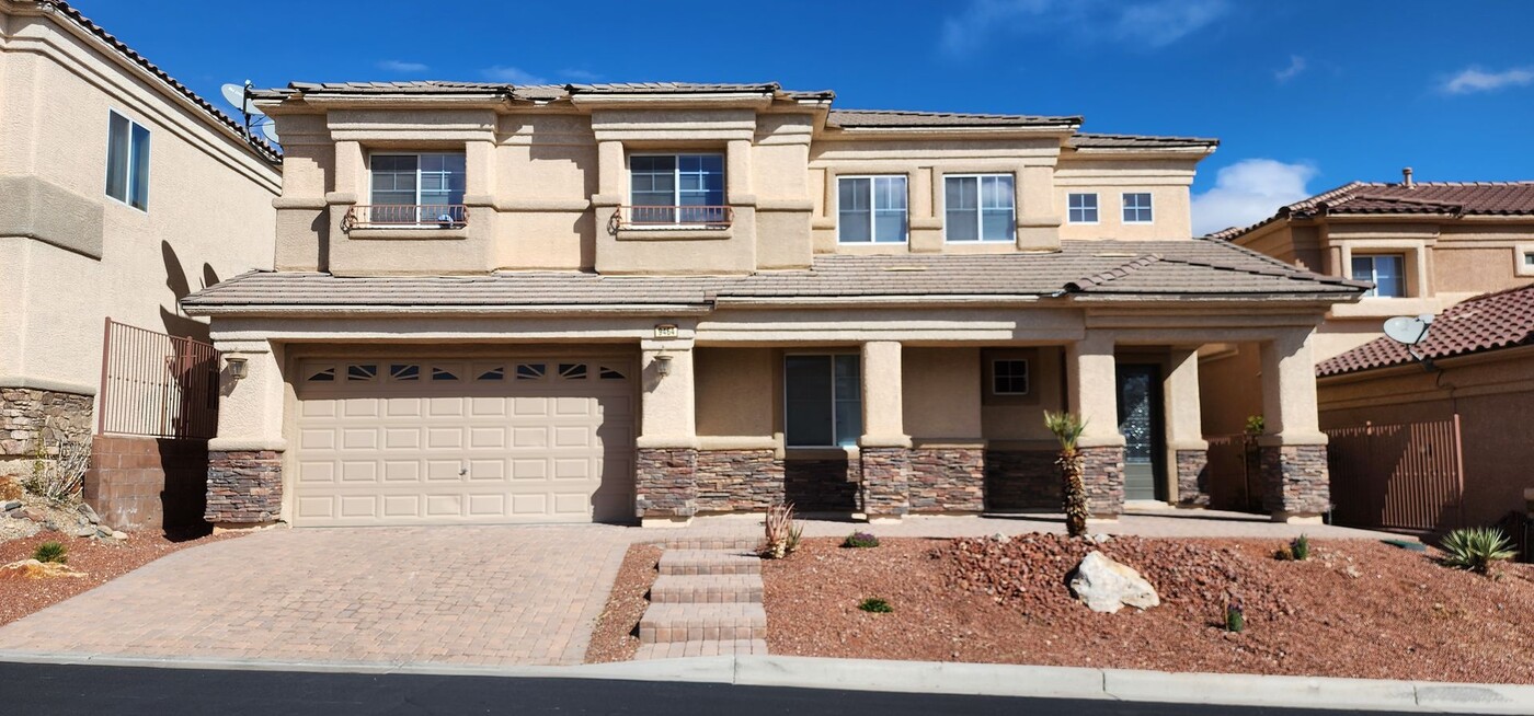 9464 Ojibwa Ave in Las Vegas, NV - Building Photo