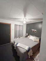 208 2nd St S, Unit #14 in Hallock, MN - Building Photo