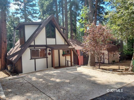 52515 Sunset Dr in Idyllwild, CA - Building Photo