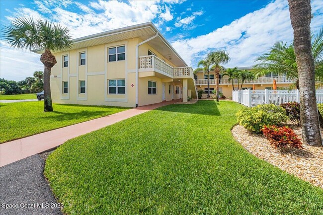 7801 Ridgewood Ave in Cape Canaveral, FL - Building Photo - Building Photo