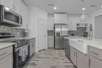 1416 Eagles Ln in Laredo, TX - Building Photo - Building Photo