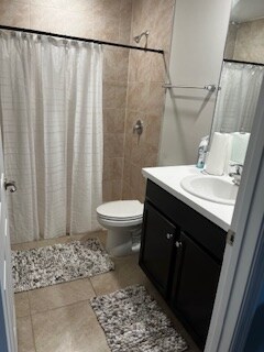 517 SW Ray Ave in Port St. Lucie, FL - Building Photo