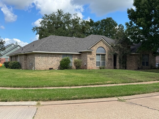 property at 1601 S Lexington Dr