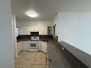 820 SW 6th Ct in Homestead, FL - Building Photo - Building Photo