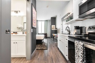 520 Martin Luther King Jr Blvd, Unit SI ID1356296P in Macon, GA - Foto de edificio - Building Photo