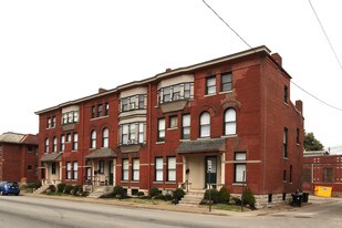 217-223 W Hill St in Louisville, KY - Building Photo