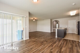 4237 Roberta Dr in Winter Haven, FL - Building Photo - Building Photo