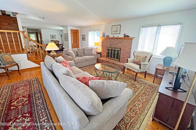 416 Salem Ave in Spring Lake, NJ - Foto de edificio - Building Photo