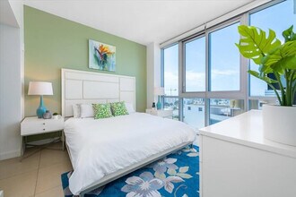6551 Collins Ave in Miami Beach, FL - Building Photo - Building Photo
