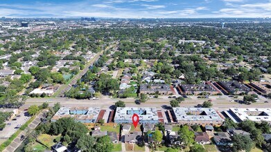 9126 Troulon Dr in Houston, TX - Building Photo - Building Photo