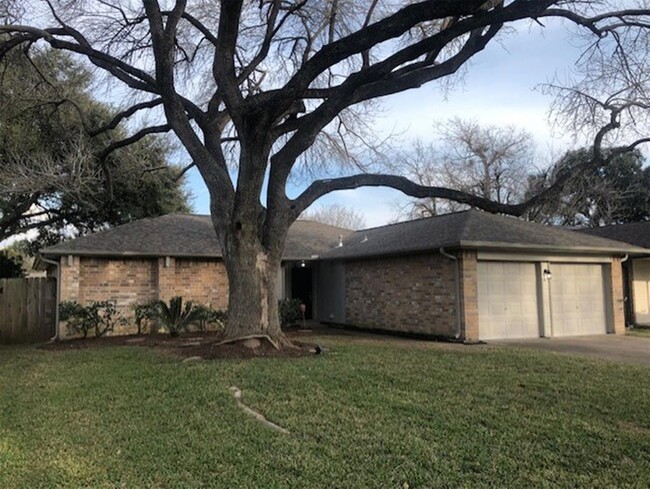 830 Mayweather Ln in Richmond, TX - Building Photo - Building Photo