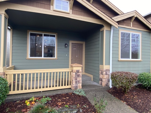 5461 Balustrade Blvd SE in Lacey, WA - Foto de edificio - Building Photo