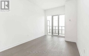 20-4420 Shore Breeze Dr in Toronto, ON - Building Photo - Building Photo