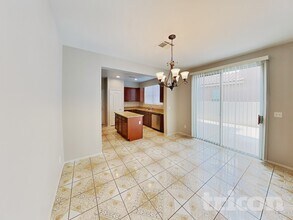 8998 Ellenbrook St in Las Vegas, NV - Foto de edificio - Building Photo