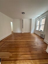 5783 Mosholu Ave in Bronx, NY - Building Photo - Building Photo