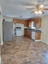 614 Dr Mitchell Rd in Seneca, SC - Building Photo - Building Photo