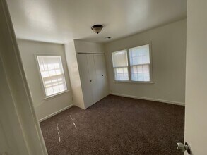 313 E Jacobs Dr in Midwest City, OK - Building Photo - Building Photo