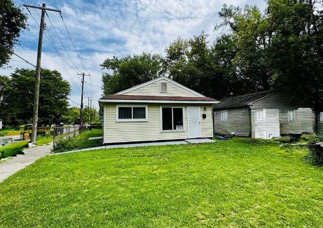 property at 15914 Dacosta St