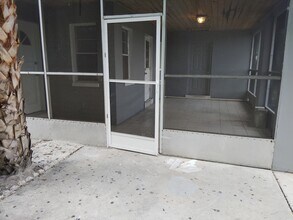 873 Van Buren St in Ft. Myers, FL - Building Photo - Building Photo