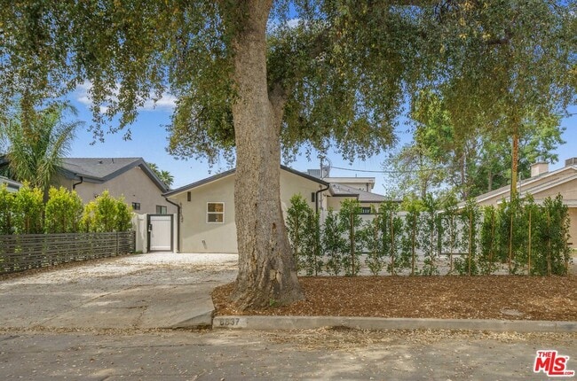 property at 6835 Yolanda Ave