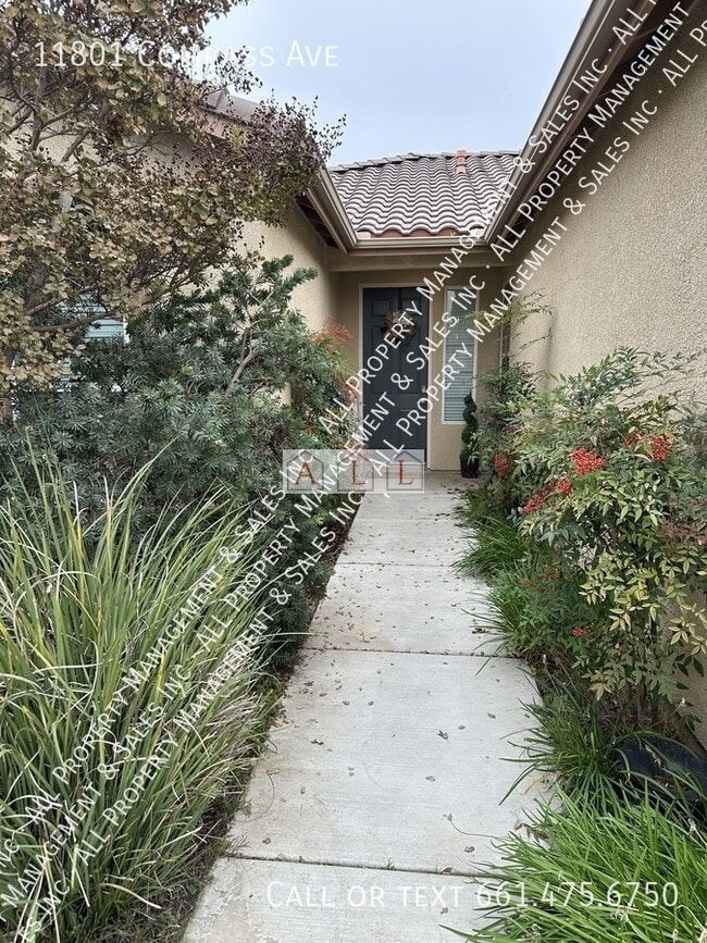 11801 Compass Ave in Bakersfield, CA - Building Photo - Building Photo