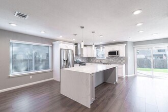 8319 Columbia Falls Dr in Round Rock, TX - Building Photo - Building Photo