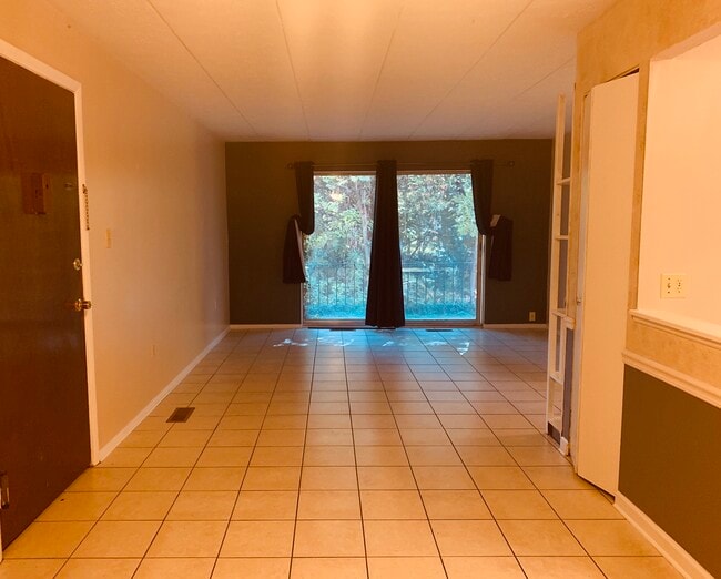 430 Fleeter Ct, Unit 430 in Kent, OH - Foto de edificio - Building Photo