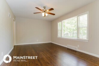 9642 McGee St in Kansas City, MO - Building Photo - Building Photo