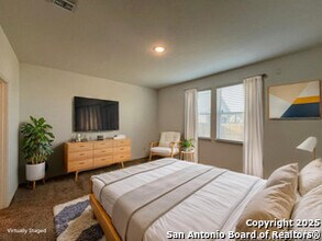 13249 Hagerd Lp in Saint Hedwig, TX - Building Photo - Building Photo