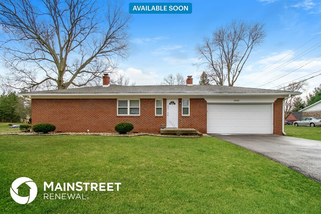 5050 Kessler Blvd N Dr in Indianapolis, IN - Building Photo