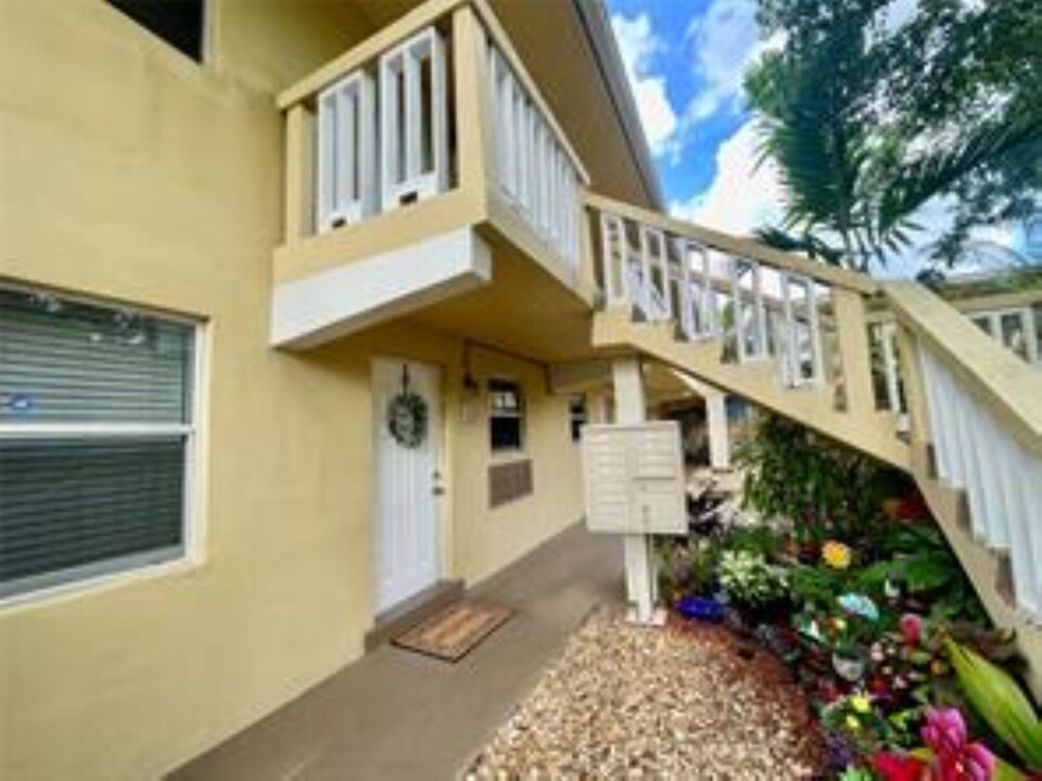 811 NE 14th Pl, Unit 4 in Fort Lauderdale, FL - Foto de edificio