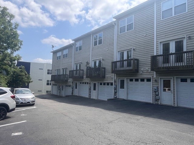1105 Druid Ave in Charlottesville, VA - Building Photo - Building Photo