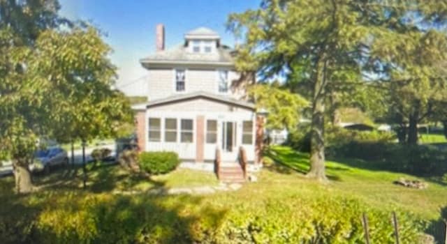 4765 W Newton Rd in Greensburg, PA - Building Photo