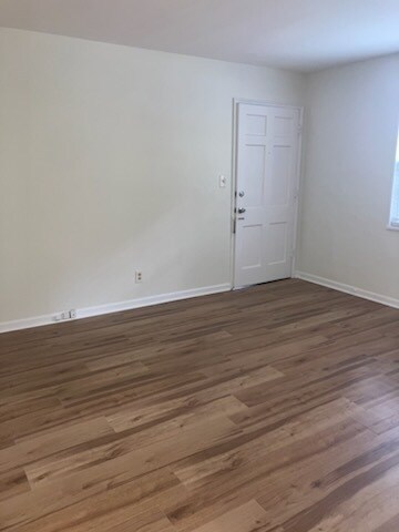 310 W Lexington Ave in High Point, NC - Building Photo - Building Photo