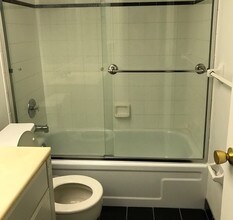 1731 SE 15th St, Unit 603 in Fort Lauderdale, FL - Foto de edificio - Building Photo