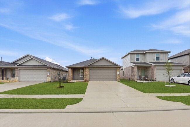 property at 24343 Saddlestone Green Dr