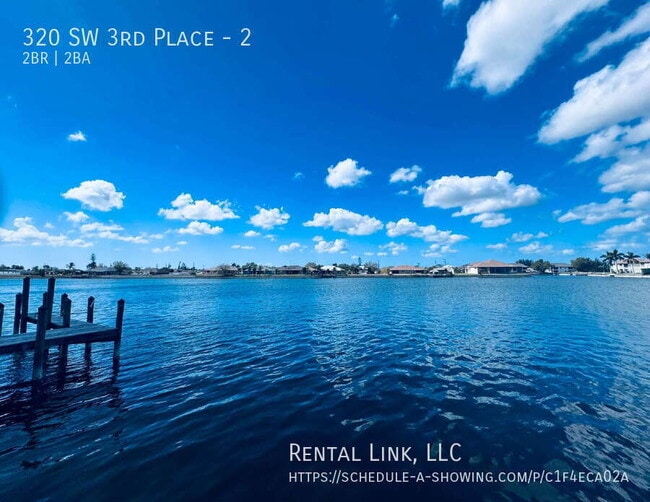 320 SW 3rd Pl, Unit 2
