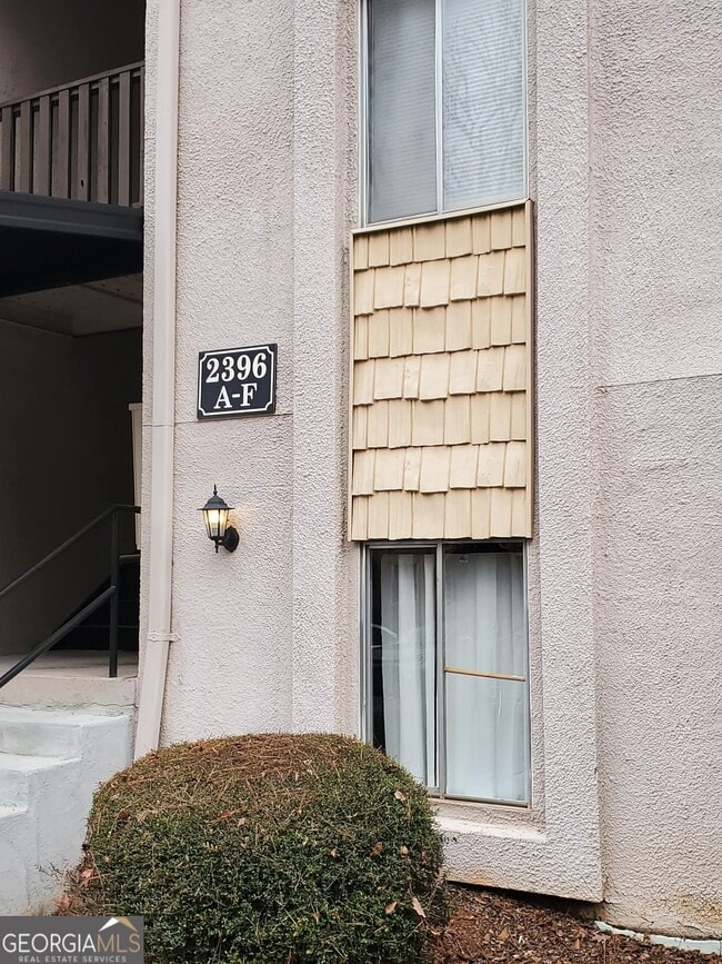 property at 2396 Lawrenceville Hwy