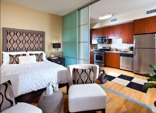 Brisa Playa del Rey in Playa Del Rey, CA - Building Photo - Interior Photo
