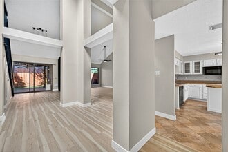 2026 Ashford Hollow Ln in Houston, TX - Building Photo - Building Photo