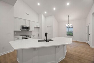 40 Banff Dr in Bella Vista, AR - Building Photo - Building Photo